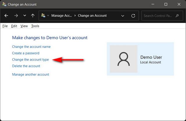 如何在Windows11專業版中更改管理員？