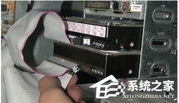 Win7系統(tǒng)開機(jī)需要按F2怎么解決？