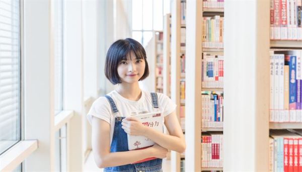 微信名女生簡(jiǎn)單氣質(zhì) 女生微信名大全